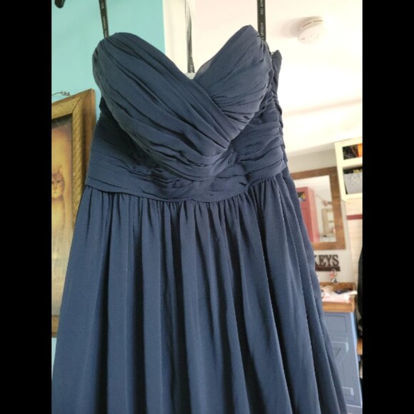 Womens size 8 blue formal dress - Picture 3 of 4